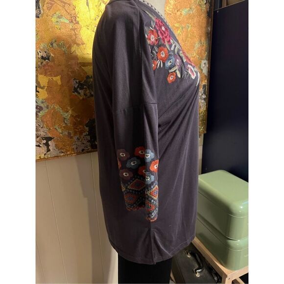 Gorgeous Gray Embroidered 3/4 Sleeve Tunic From Paparazzi Size L - Picture 4 of 8